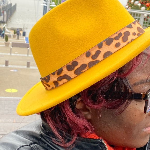 ✨ Classy Leopard Fedora ✨ - Picture 4 of 8